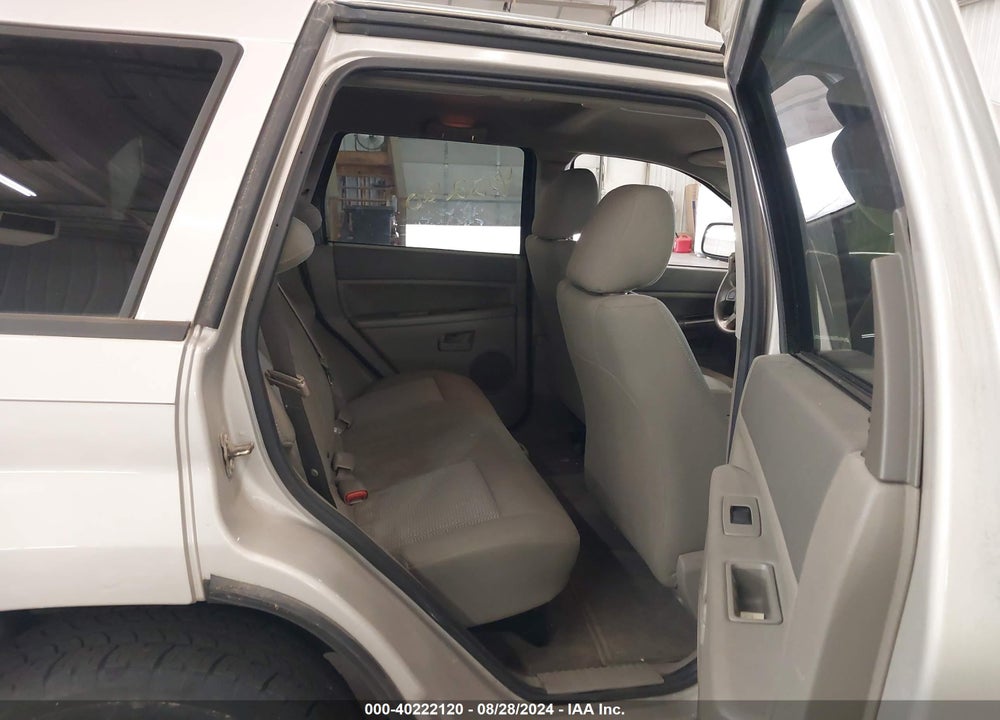 2007 JEEP GRAND CHEROKEE LAREDO VIN: 1J8GR48K27C613157