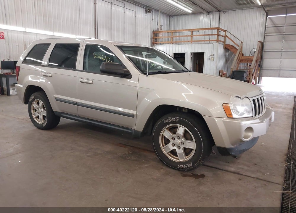 2007 JEEP GRAND CHEROKEE LAREDO VIN: 1J8GR48K27C613157