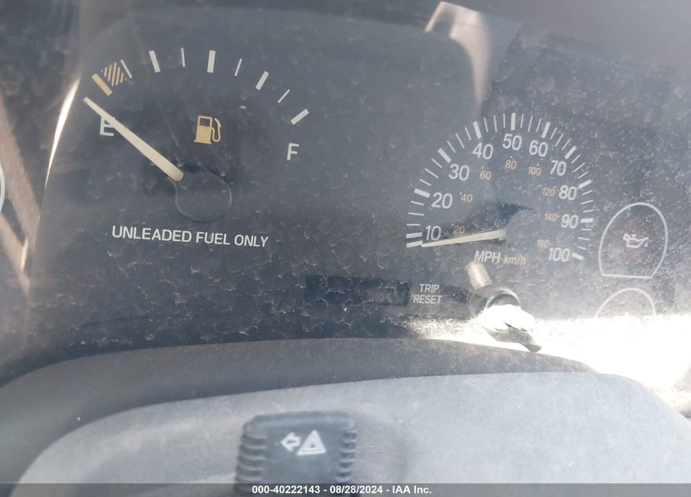 1998 JEEP CHEROKEE SE VIN: 1J4FJ28S4WL256989