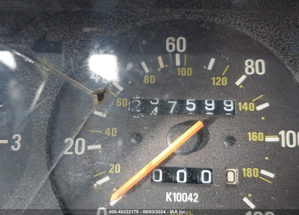 1991 VOLVO 240 VIN: YV1AA8848M1441277