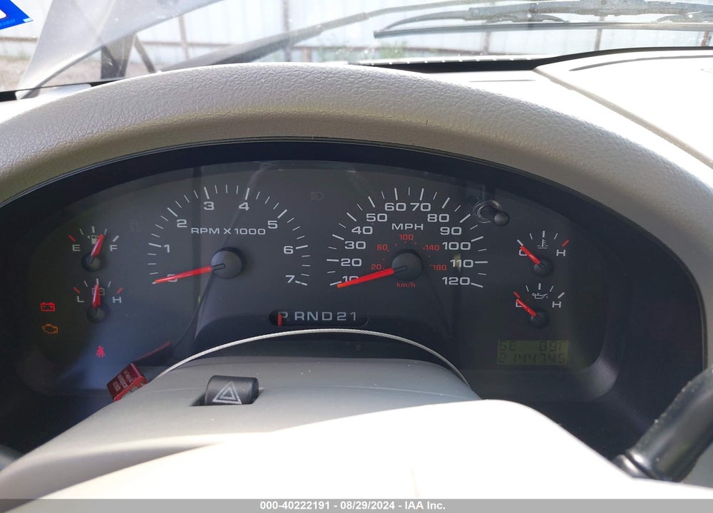 2005 FORD F-150 STX/XL/XLT VIN: 1FTRX12W15NB25416