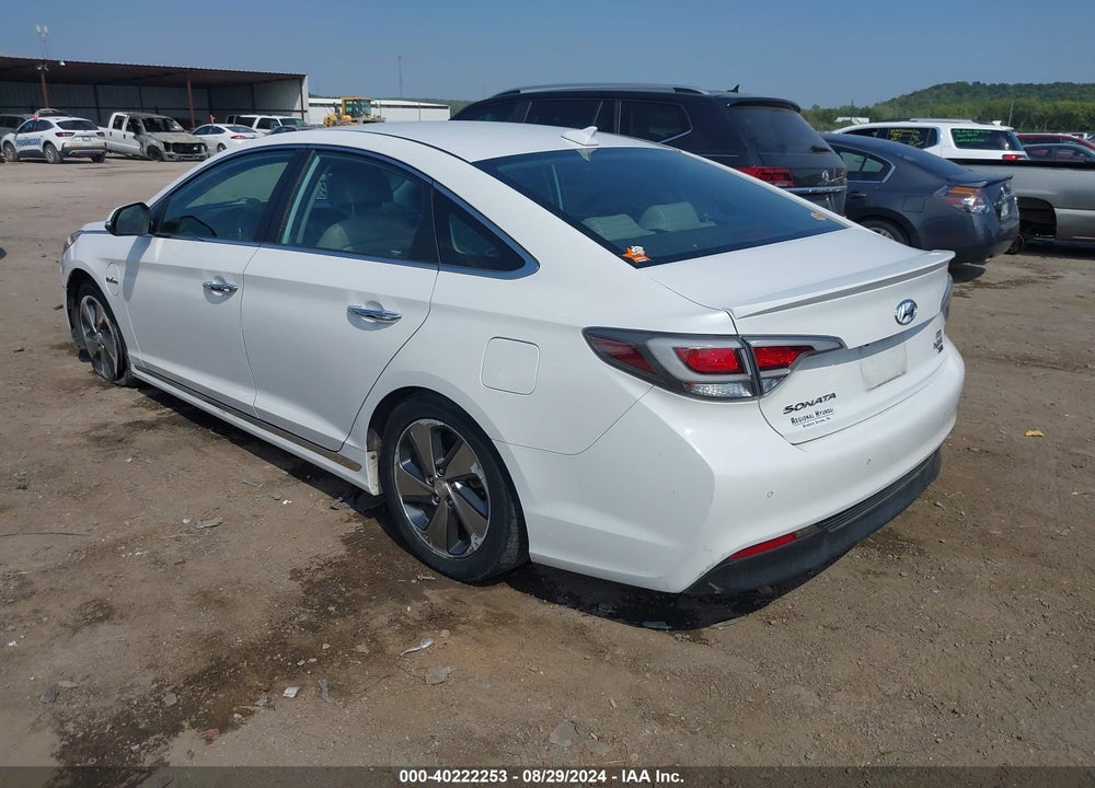 2017 HYUNDAI SONATA PLUG-IN HYBRID LIMITED VIN: KMHE54L29HA064227