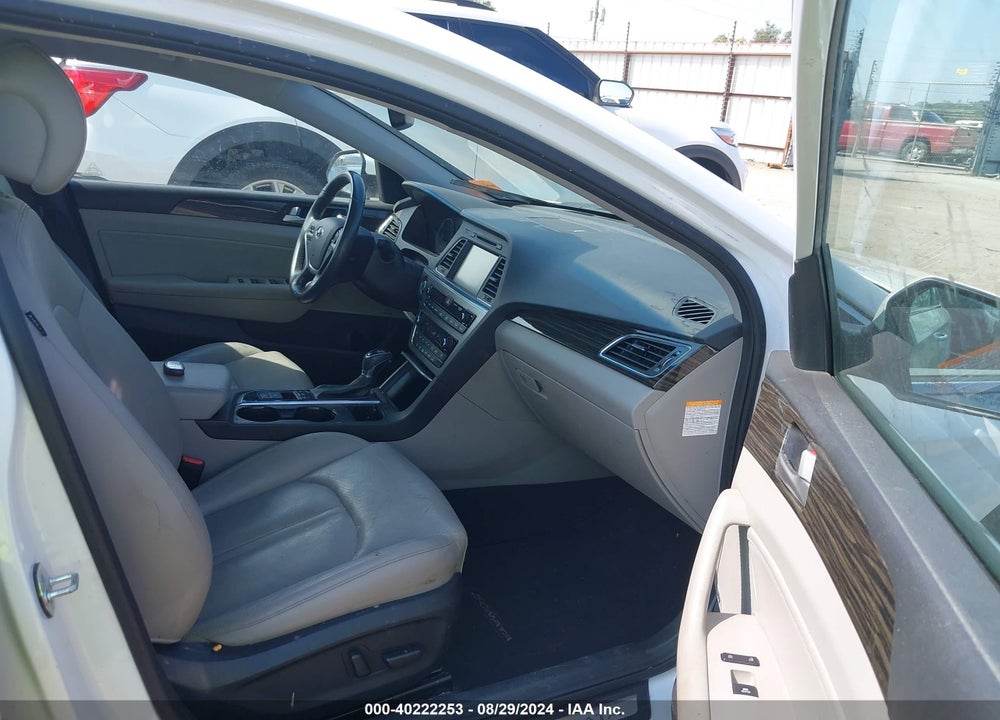 2017 HYUNDAI SONATA PLUG-IN HYBRID LIMITED VIN: KMHE54L29HA064227