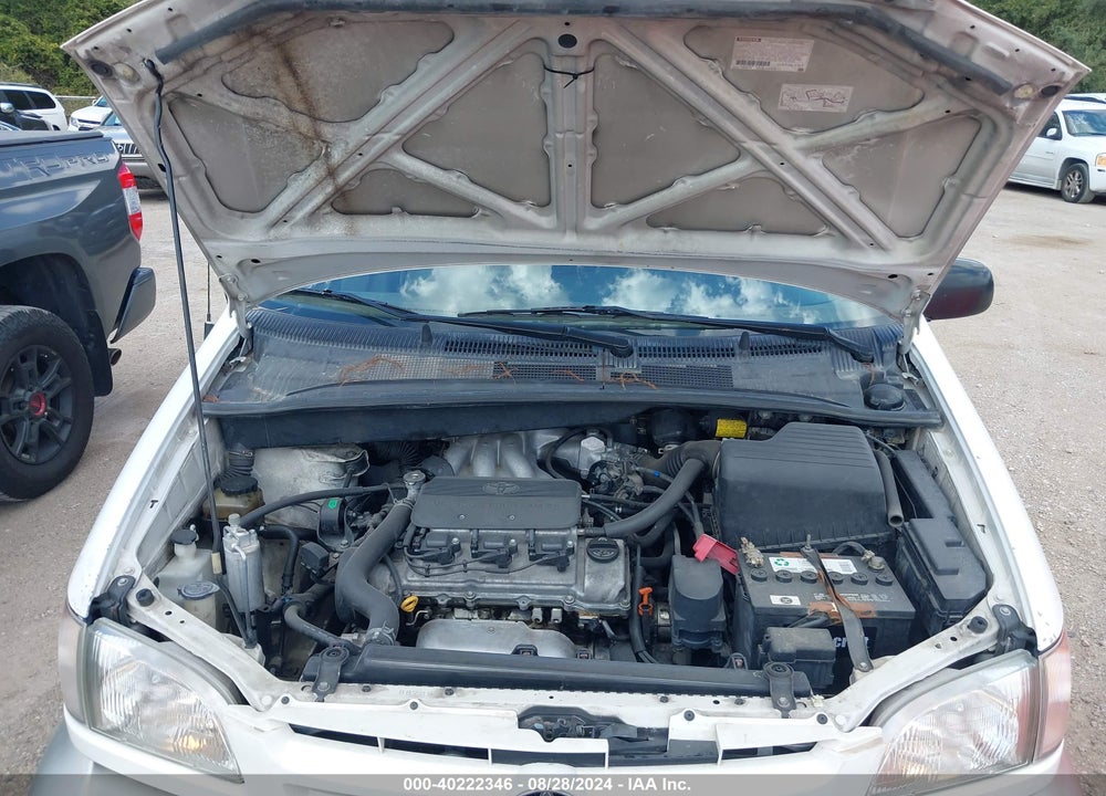 2000 TOYOTA SIENNA XLE VIN: 4T3ZF13C3YU248588