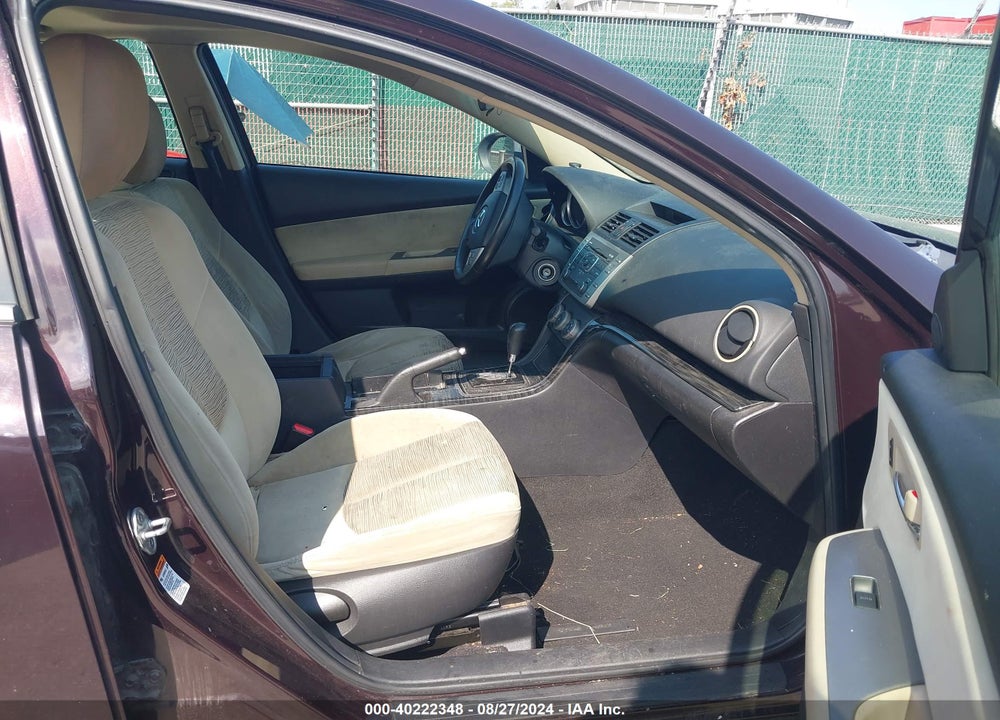 2010 MAZDA 6 I TOURING PLUS VIN: 1YVHZ8CH1A5M13200