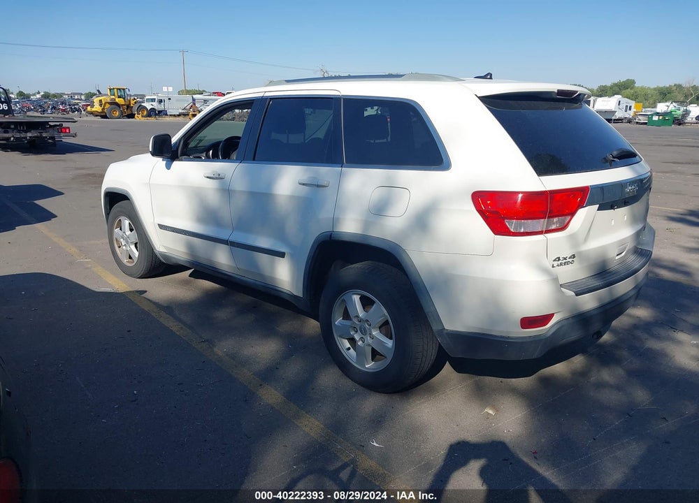 2011 JEEP GRAND CHEROKEE VIN: 1J4RR4GG6BC561712