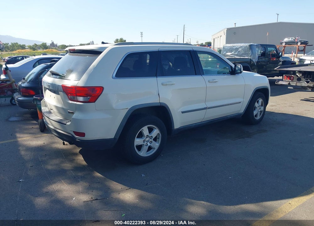2011 JEEP GRAND CHEROKEE VIN: 1J4RR4GG6BC561712