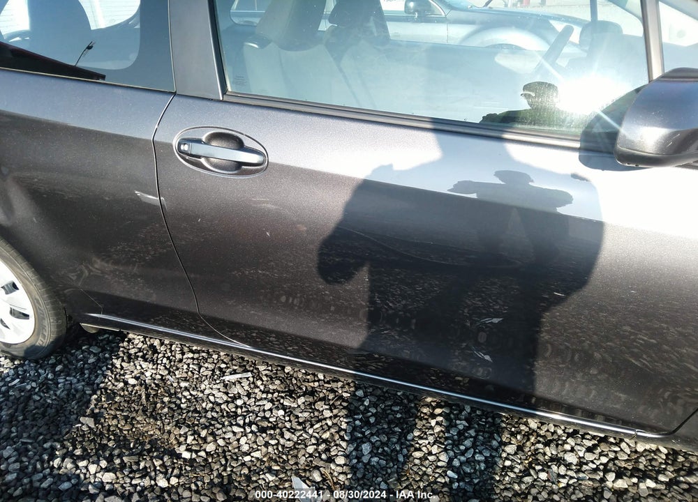 2014 TOYOTA YARIS L (TMMF PLANT) VIN: VNKJTUD32EA008648
