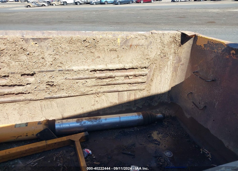 2002 CLEMENT HL3745 DUMP TRAILER VIN: 5C2BB37882M003298