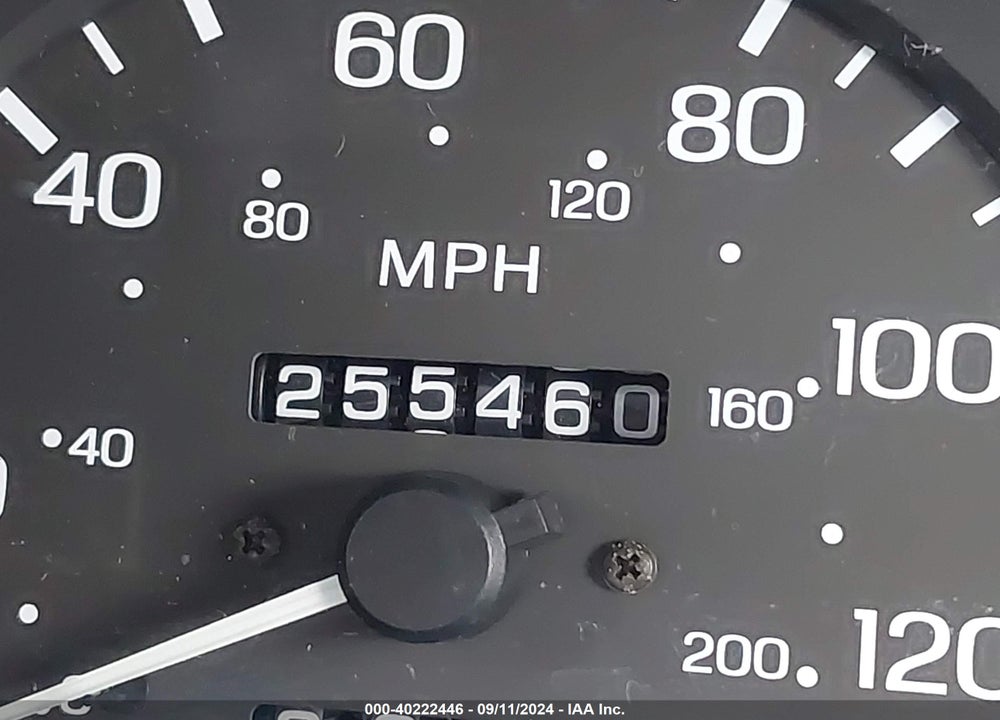 1993 NISSAN SENTRA E/XE/SE VIN: 1N4EB32A7PC742112