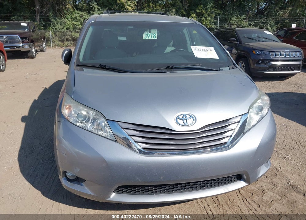 2016 TOYOTA SIENNA XLE PREMIUM 8 PASSENGER VIN: 5TDYK3DC0GS721381
