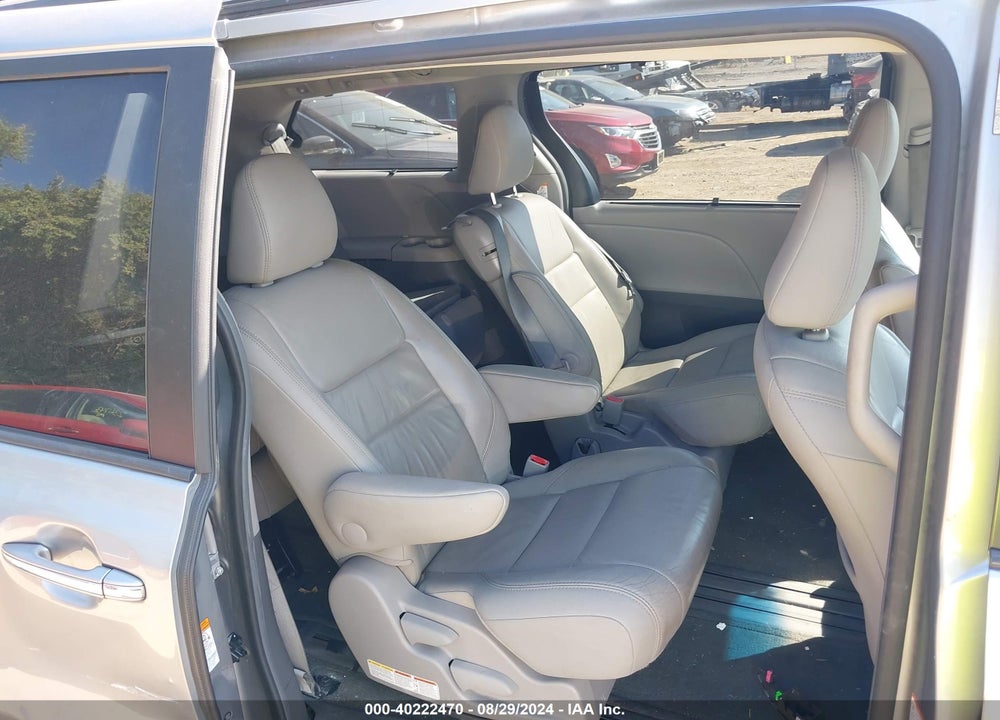 2016 TOYOTA SIENNA XLE PREMIUM 8 PASSENGER VIN: 5TDYK3DC0GS721381