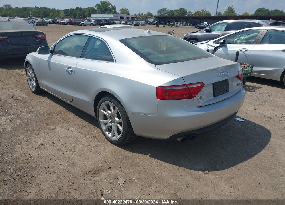 2011 AUDI A5 2.0T PREMIUM VIN: WAUCFAFR1BA027936
