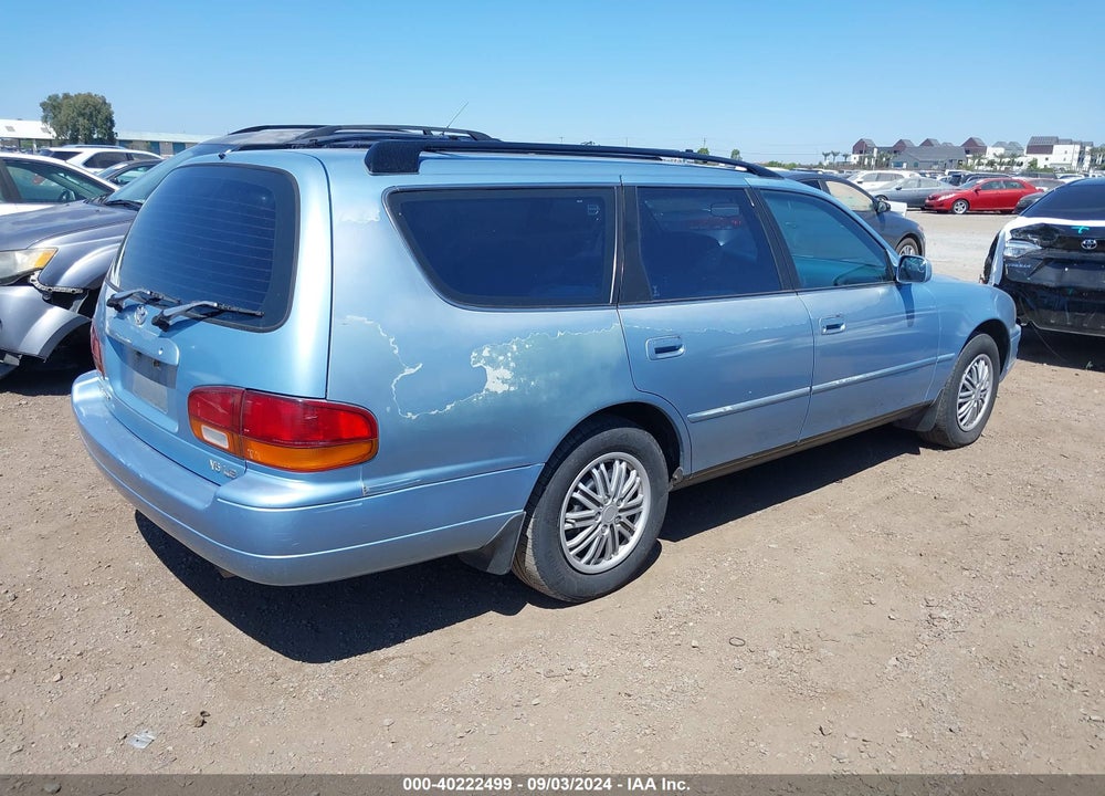 1993 TOYOTA CAMRY LE VIN: 4T1VK12W2PU048833