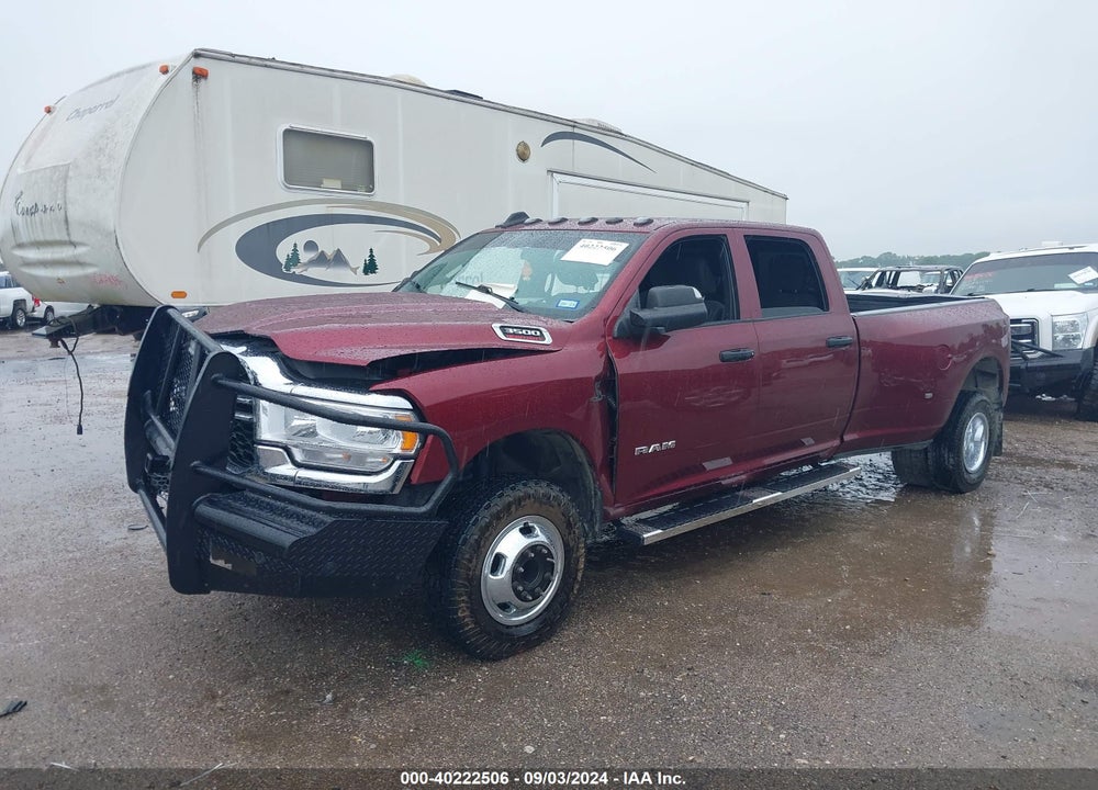 2022 RAM 3500 TRADESMAN  4X4 8' BOX VIN: 3C63RRGL5NG196292