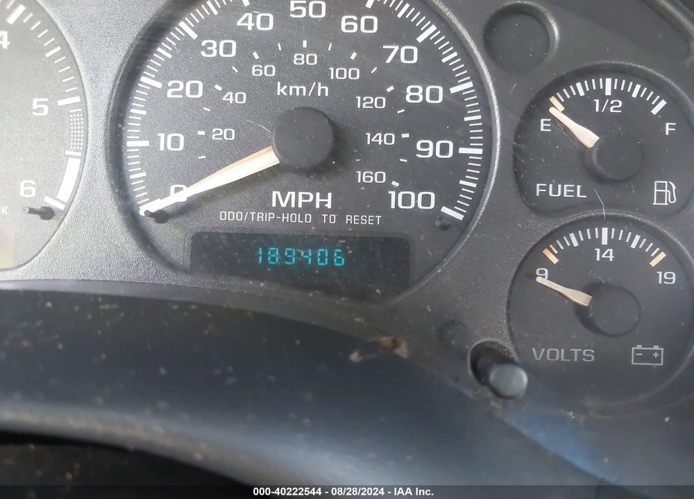 2003 CHEVROLET S-10 LS VIN: 1GCCT19X738111421