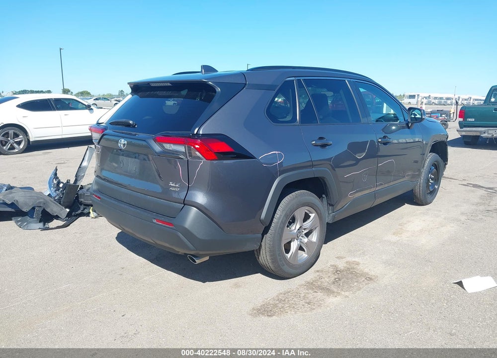 2023 TOYOTA RAV4 XLE VIN: 2T3P1RFV3PW358847