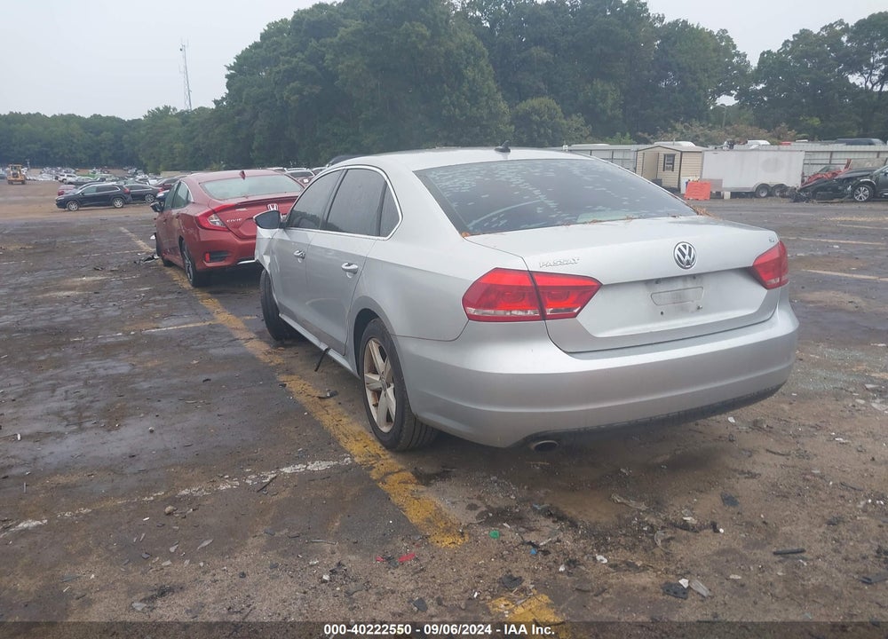 2012 VOLKSWAGEN PASSAT 2.5L SE VIN: 1VWBH7A38CC026672