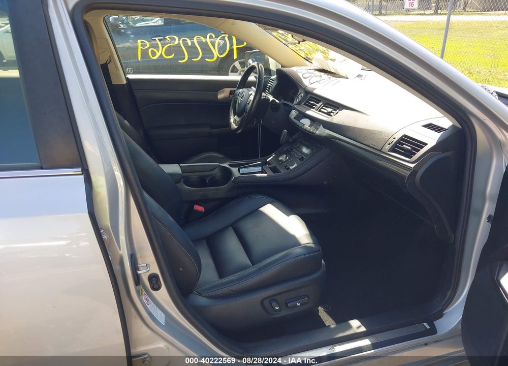 2014 LEXUS CT 200H VIN: JTHKD5BH7E2184070