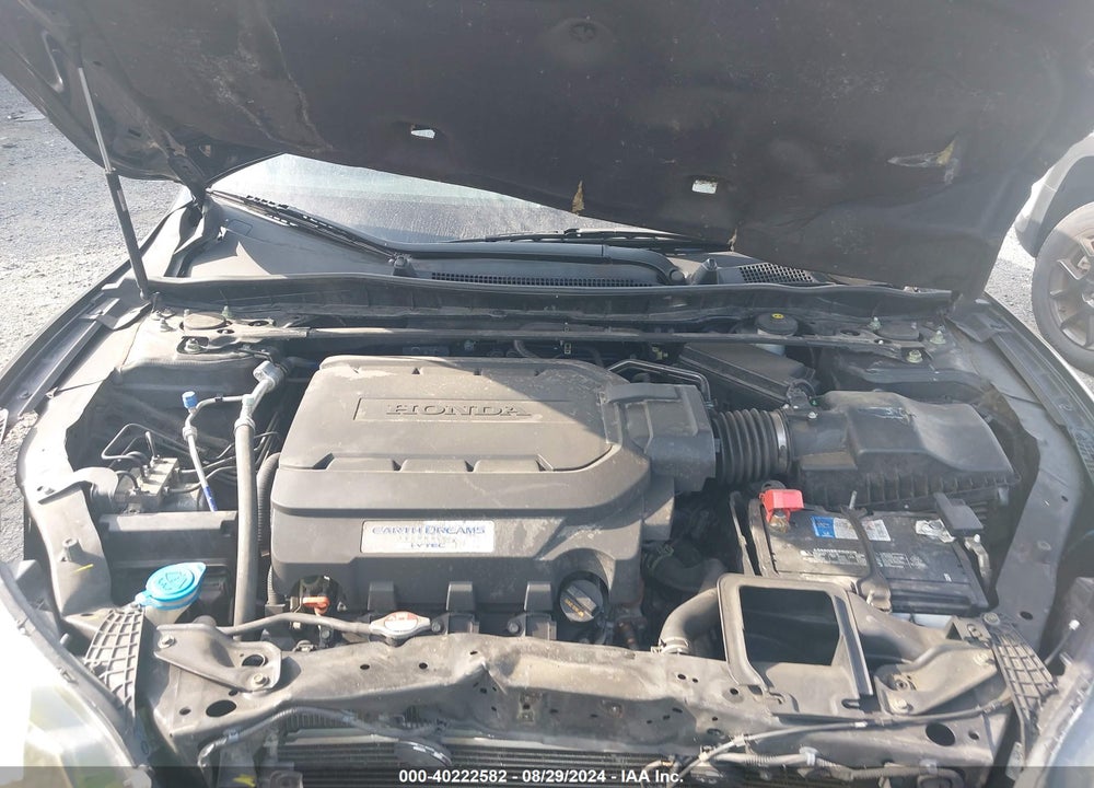 2015 HONDA ACCORD EX-L V-6 VIN: 1HGCR3F89FA014730