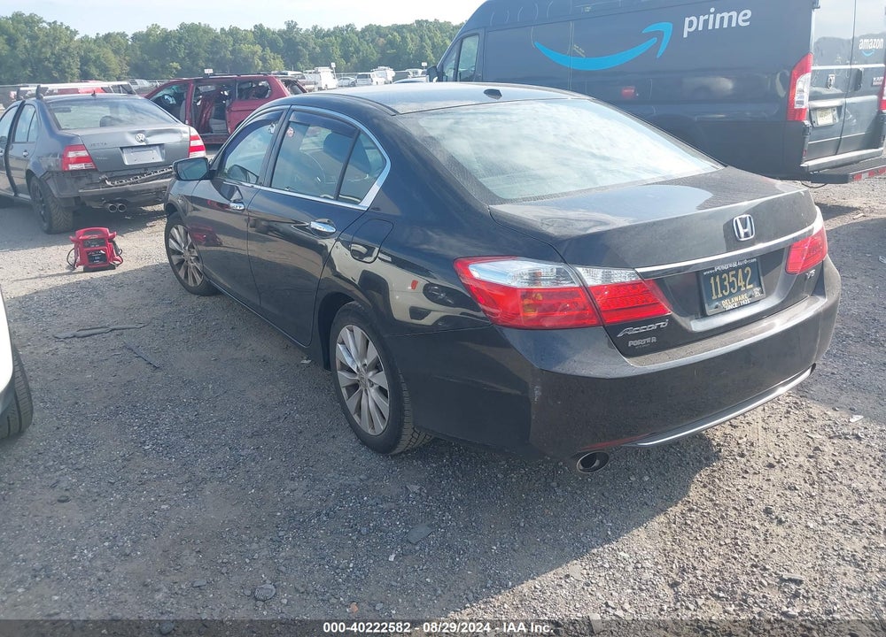 2015 HONDA ACCORD EX-L V-6 VIN: 1HGCR3F89FA014730