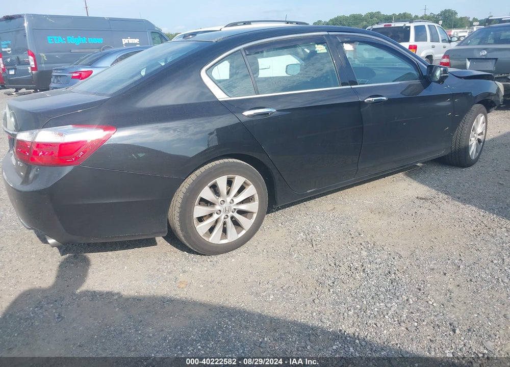 2015 HONDA ACCORD EX-L V-6 VIN: 1HGCR3F89FA014730