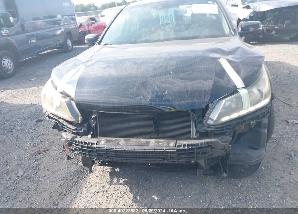 2015 HONDA ACCORD EX-L V-6 VIN: 1HGCR3F89FA014730