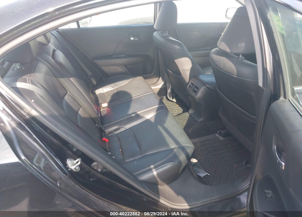 2015 HONDA ACCORD EX-L V-6 VIN: 1HGCR3F89FA014730