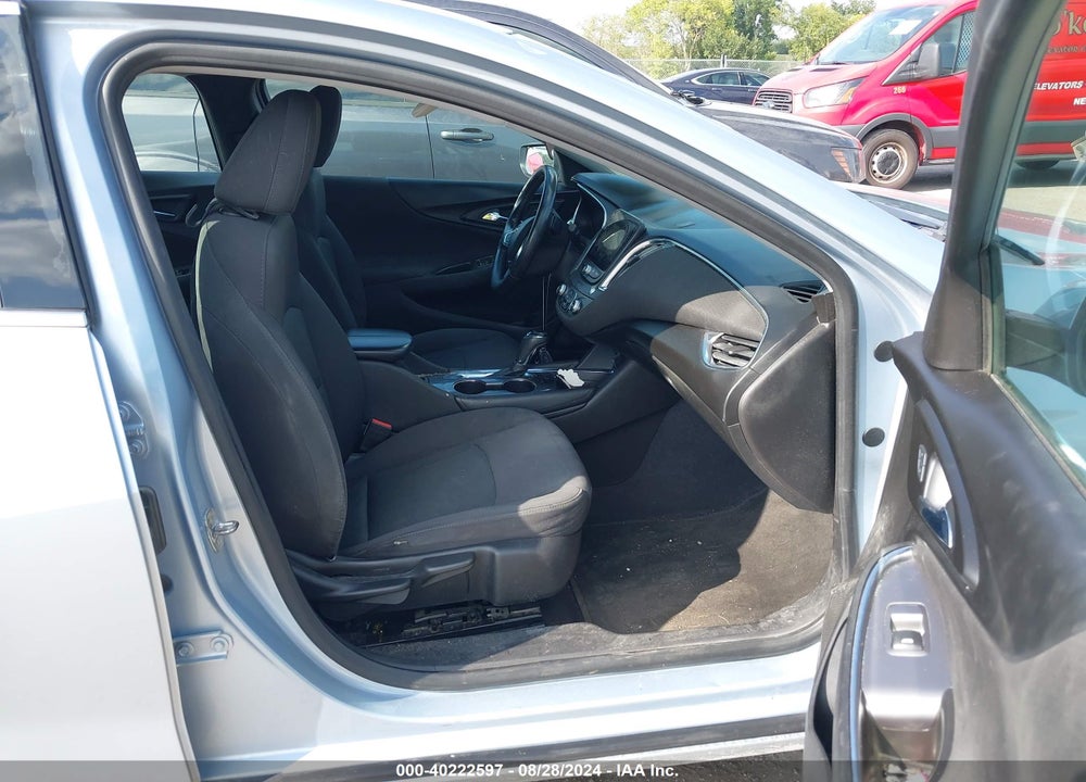 2017 CHEVROLET MALIBU 1LT VIN: 1G1ZE5ST4HF158890