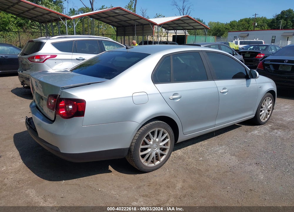 2008 VOLKSWAGEN JETTA WOLFSBURG EDITION VIN: 3VWRJ71K18M187350