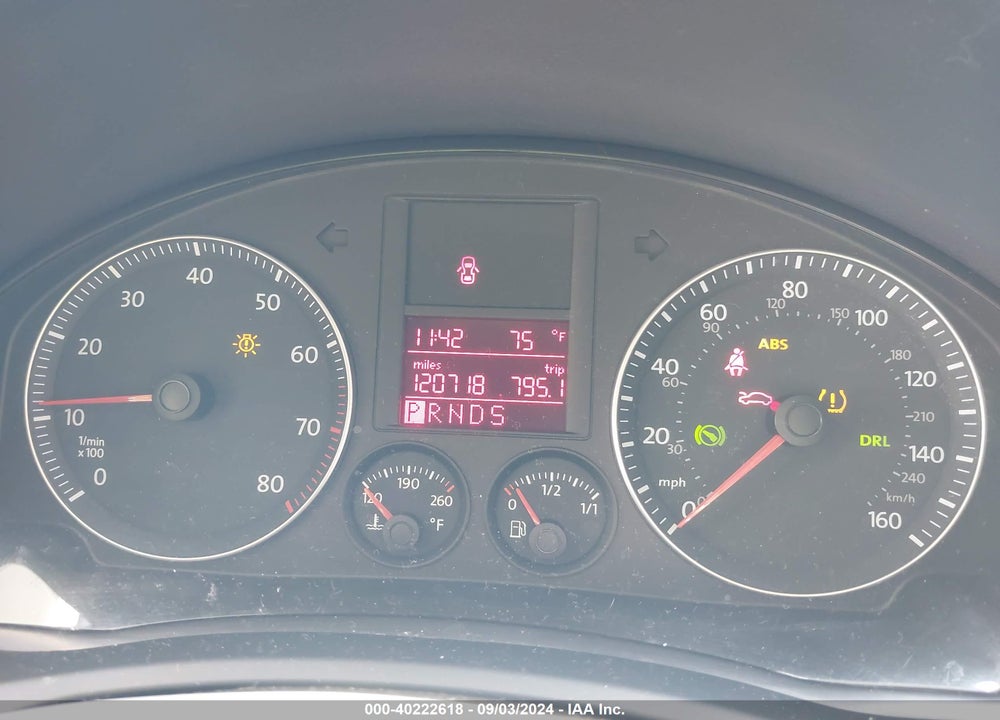 2008 VOLKSWAGEN JETTA WOLFSBURG EDITION VIN: 3VWRJ71K18M187350