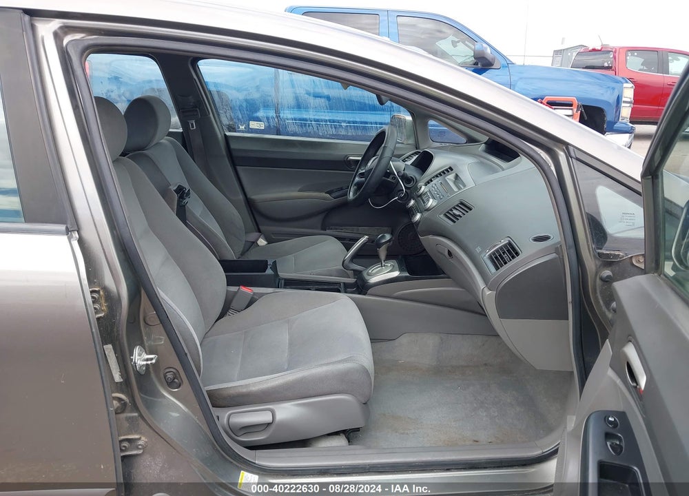 2008 HONDA CIVIC SDN LX VIN: 1HGFA16598L018251