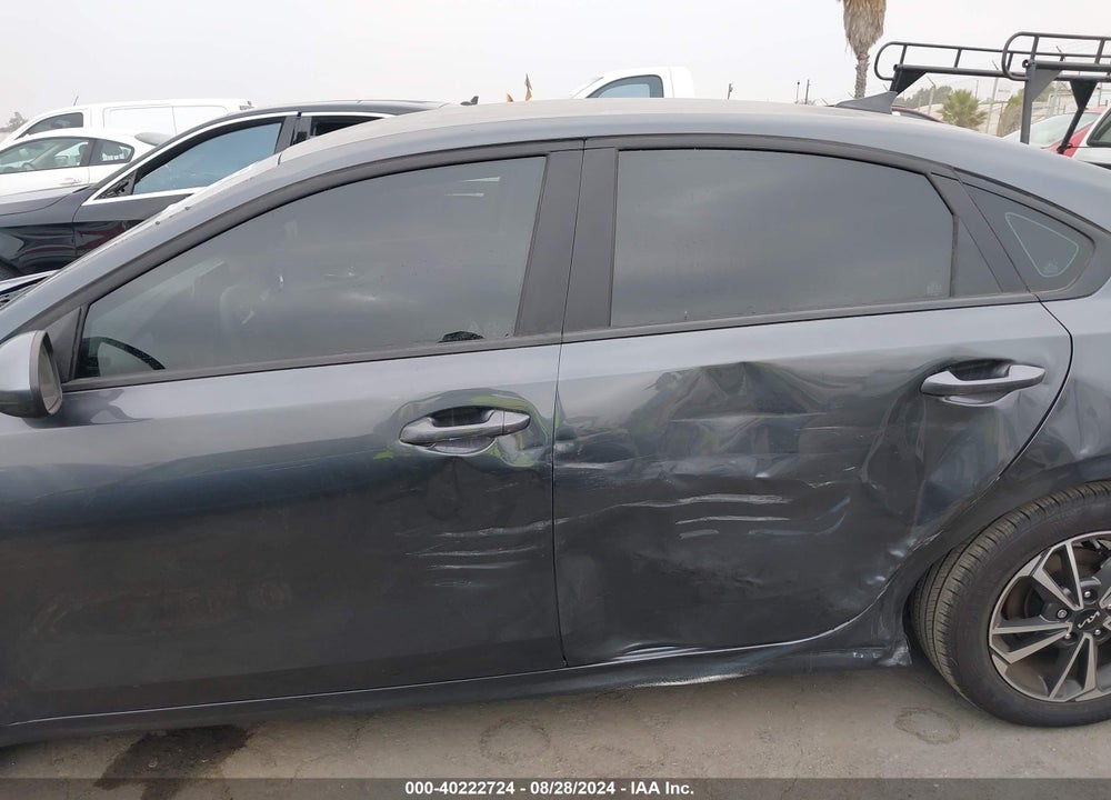 2024 KIA FORTE LXS VIN: 3KPF24AD8RE726948
