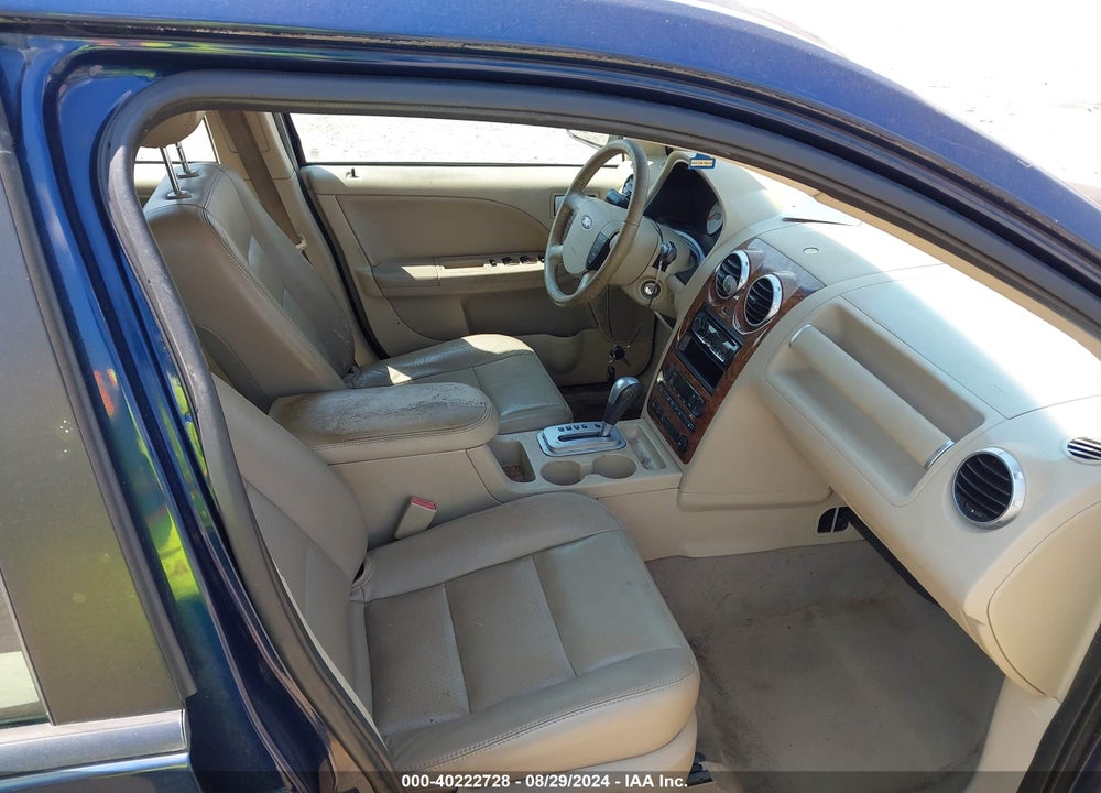 2006 FORD FREESTYLE LIMITED VIN: 1FMDK06176GA51907