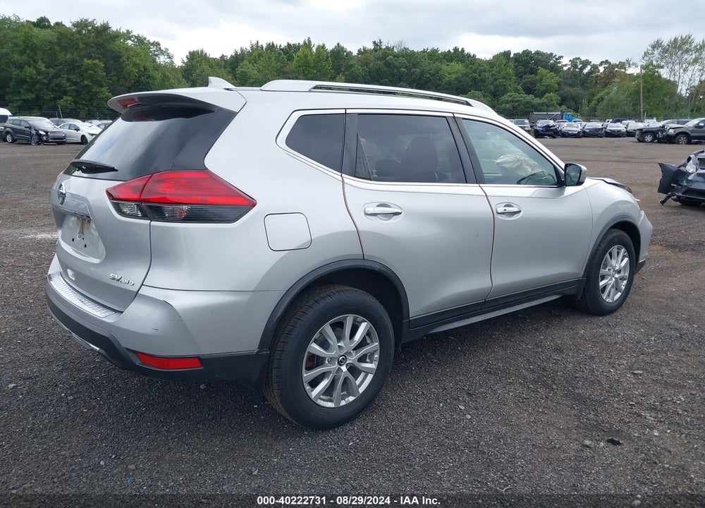 2017 NISSAN ROGUE SV VIN: JN8AT2MV9HW003389