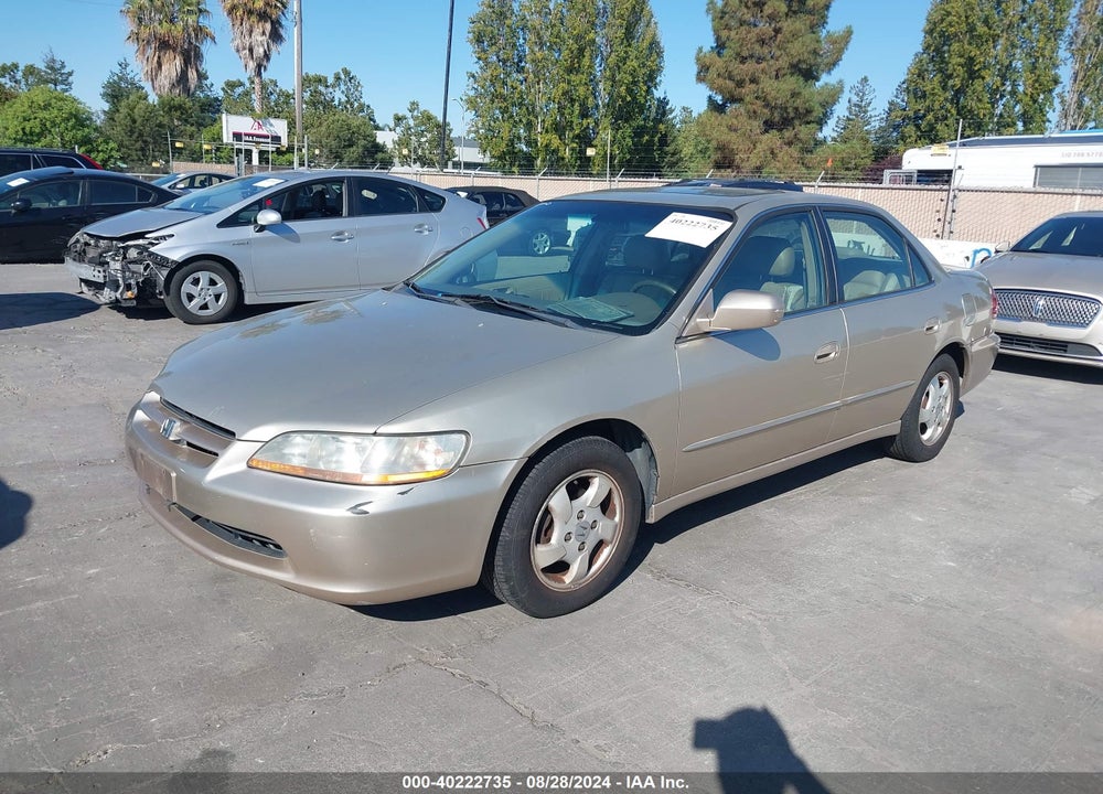 2000 HONDA ACCORD 2.3 EX VIN: JHMCG6683YC007574