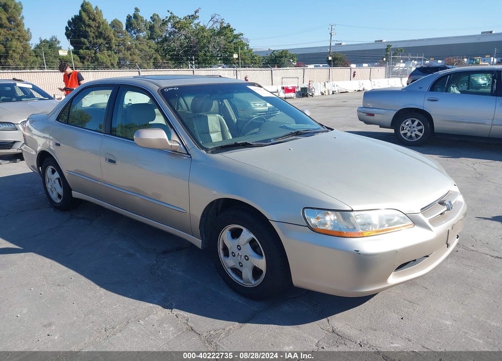 2000 HONDA ACCORD 2.3 EX VIN: JHMCG6683YC007574