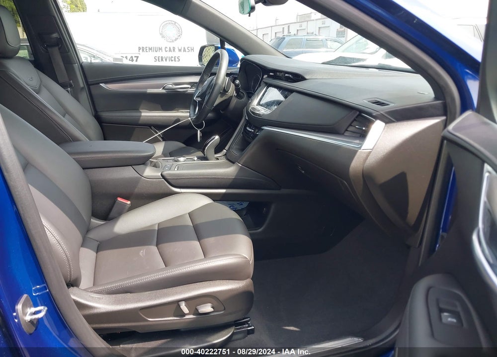 2023 CADILLAC XT5 FWD LUXURY VIN: 1GYKNAR44PZ124424