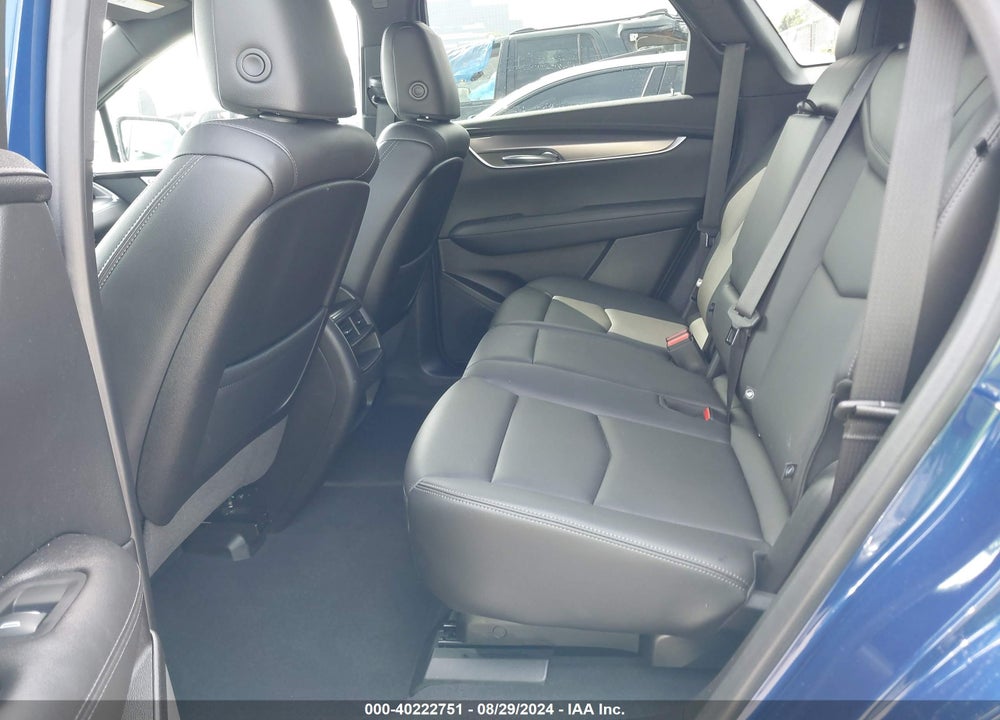2023 CADILLAC XT5 FWD LUXURY VIN: 1GYKNAR44PZ124424
