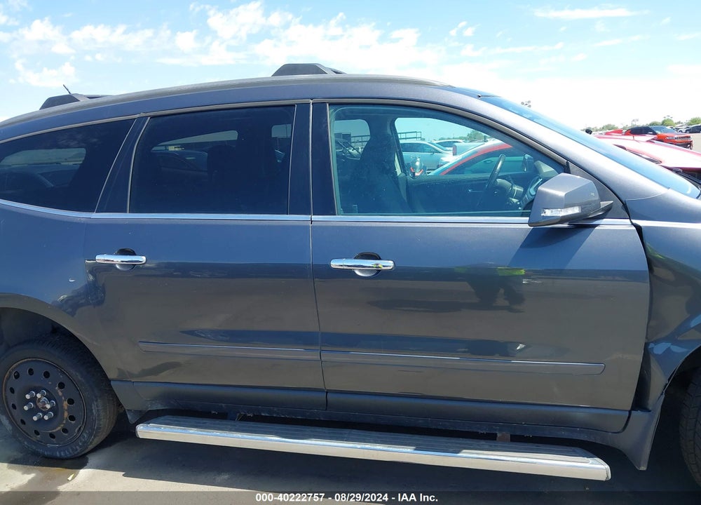 2014 CHEVROLET TRAVERSE 1LT VIN: 1GNKVGKD0EJ102412