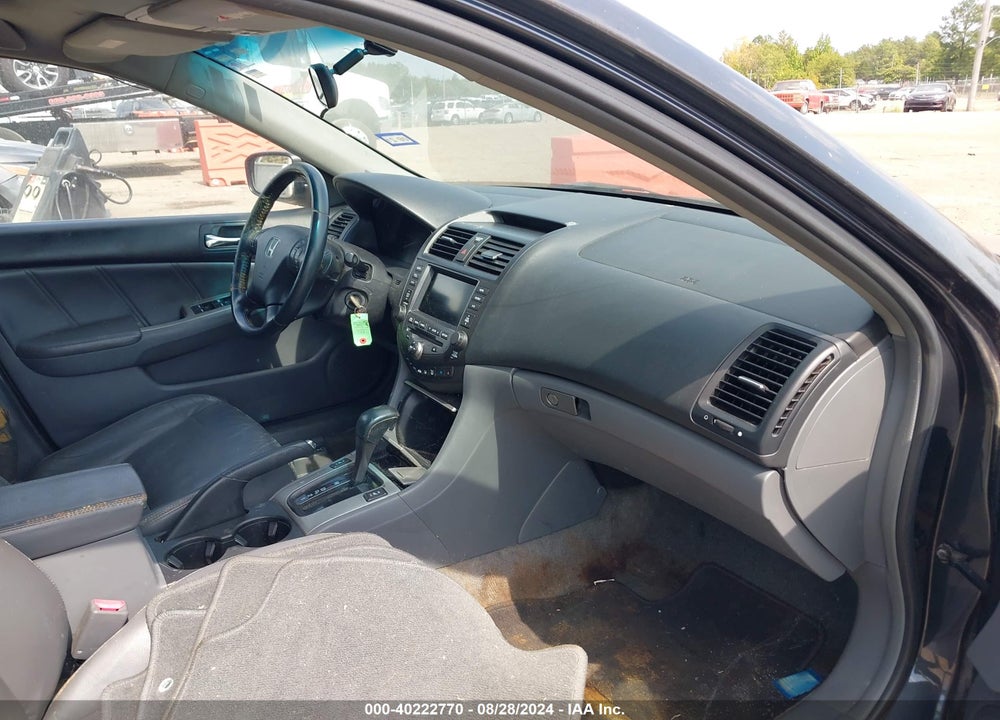 2007 HONDA ACCORD 2.4 EX VIN: 1HGCM56747A040770