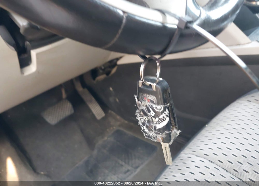 2011 CHEVROLET EQUINOX LS VIN: 2CNALBEC7B6273937
