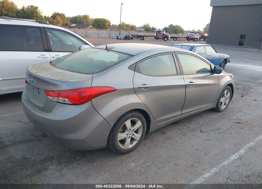 2013 HYUNDAI ELANTRA GLS VIN: KMHDH4AE9DU010483