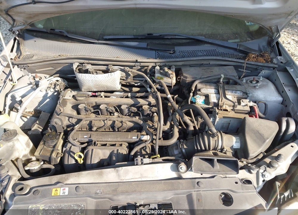 2010 FORD FOCUS SE VIN: 1FAHP3FN4AW277211