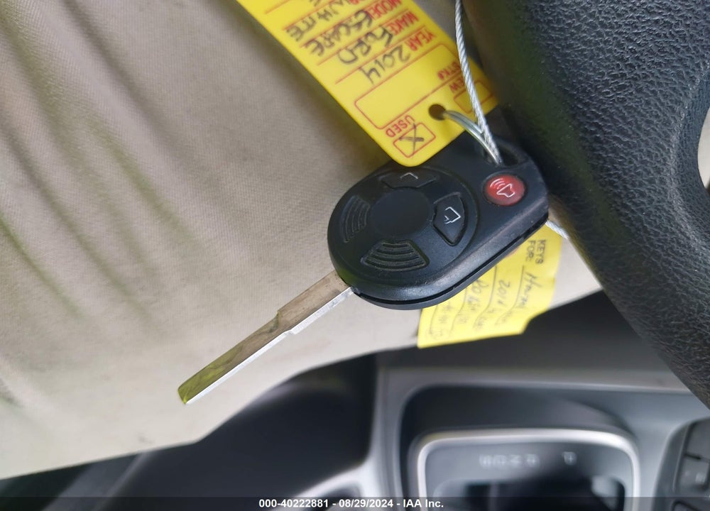 2014 FORD ESCAPE SE VIN: 1FMCU9GX8EUA78952