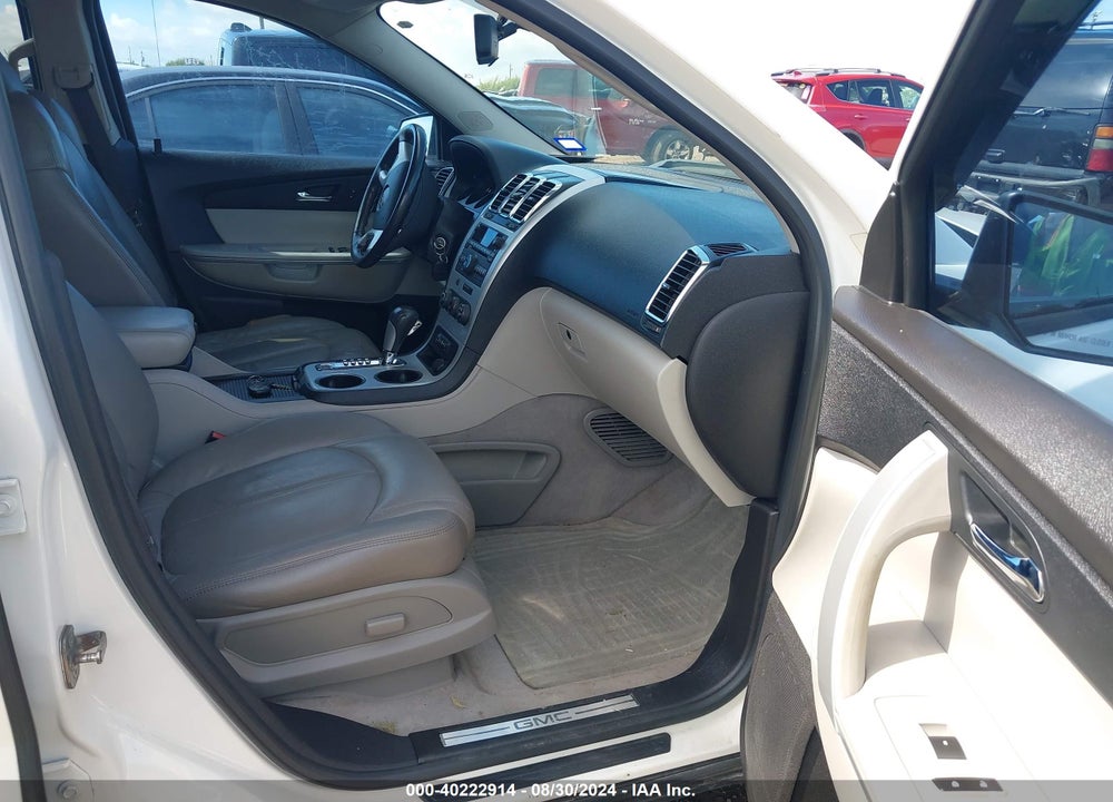 2010 GMC ACADIA SLE VIN: 1GKLRLEDXAJ226613