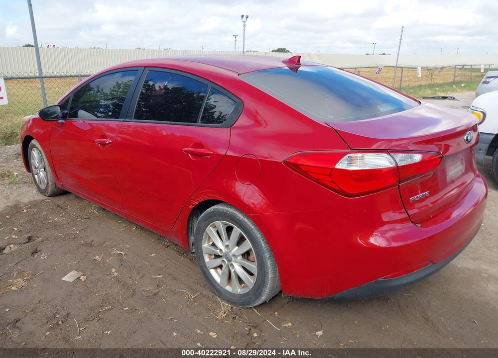 2015 KIA FORTE VIN: KNAFX4A61F5414073