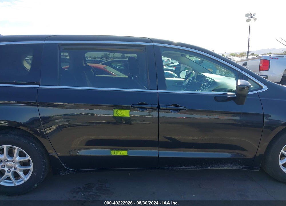 2018 CHRYSLER PACIFICA LX VIN: 2C4RC1CG4JR163349