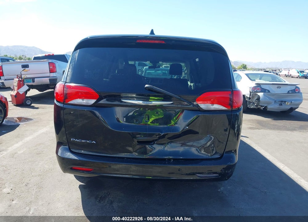 2018 CHRYSLER PACIFICA LX VIN: 2C4RC1CG4JR163349