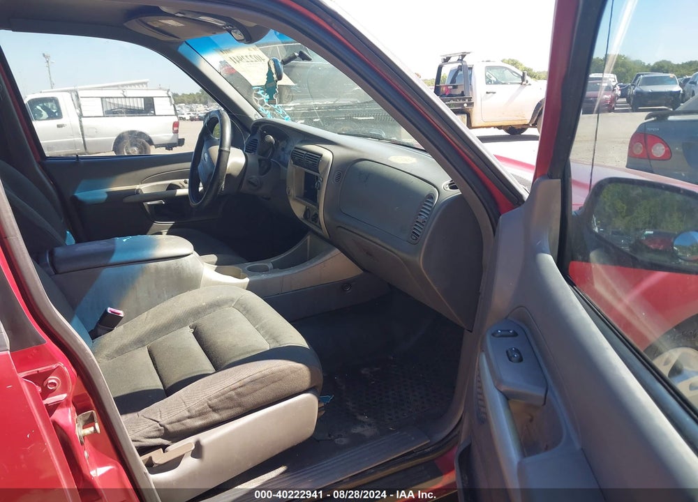 2001 FORD EXPLORER SPORT TRAC VIN: 1FMZU67E81UB82486